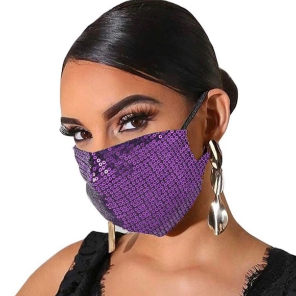 Lovergirl Boutique Accessories - 🆕 Fuchsia Sequin Face Mask